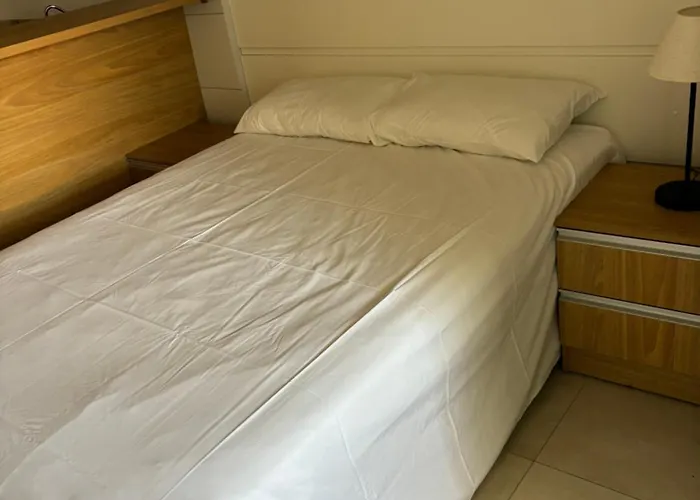 Flat Vila Atlantida 311B